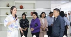 【参观交流】巴彦淖尔市工商联一行莅临荣朝参观交流