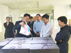 【热烈欢迎】自治区党委统战部副部长、自治区民委主任等领导一行莅临荣朝参